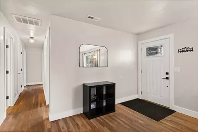 2011 Archer Drive, Medford, OR 97501 - Photo 5