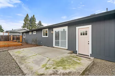 2011 Archer Drive, Medford, OR 97501 - Photo 23