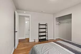 2011 Archer Dr, Medford, OR 97501 - Photo 13