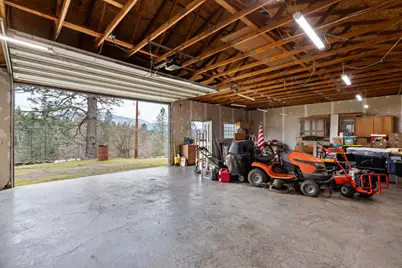 3201 Helms Road, Grants Pass, OR 97527 - Photo 31