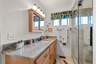 3201 Helms Road, Grants Pass, OR 97527 - Photo 15