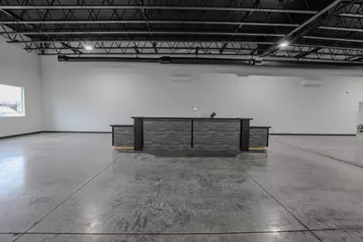 135 NE Mill Street, Grants Pass, OR 97526 - Photo 21