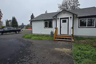 717 NE Fusite, Grants Pass, OR 97526 - Photo 15