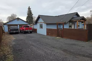 1810 Gary St, Klamath Falls, OR 97603 - Photo 1