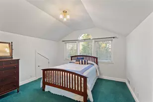 353 Hixson Dr, Grants Pass, OR 97526 - Photo 41