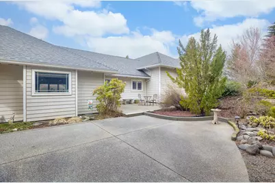 353 Hixson Drive, Grants Pass, OR 97526 - Photo 75