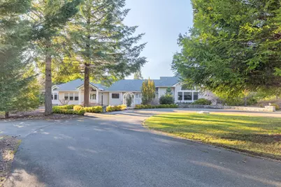 353 Hixson Drive, Grants Pass, OR 97526 - Photo 1