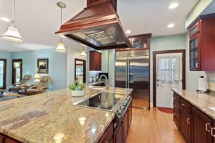 353 Hixson Dr, Grants Pass, OR 97526 - Photo 25