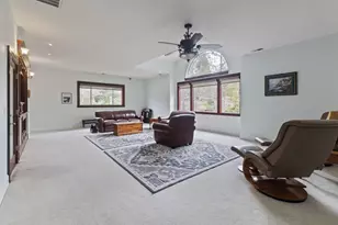 353 Hixson Dr, Grants Pass, OR 97526 - Photo 37