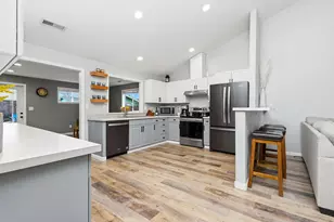 4851 Saunter Loop NE, Salem, OR 97305 - Photo 9