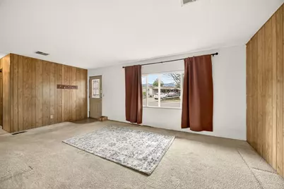 340 Taylor Avenue, Talent, OR 97540 - Photo 3