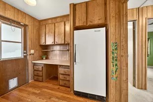 340 Taylor Ave, Talent, OR 97540 - Photo 11