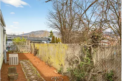 340 Taylor Avenue, Talent, OR 97540 - Photo 31