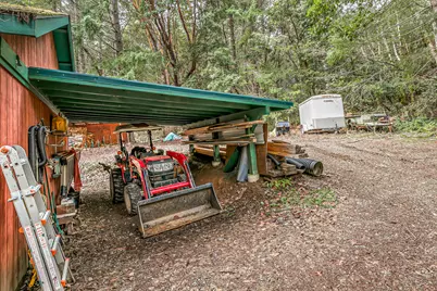 37010 Redwood Highway, O'Brien, OR 97534 - Photo 43