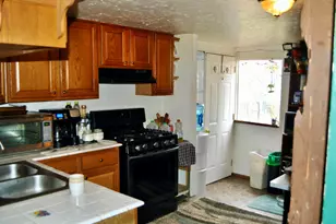 10585 Blackwell Rd, Central Point, OR 97502 - Photo 7