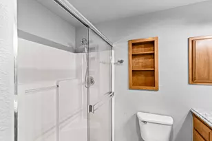 388 Crystal Dr, Eagle Point, OR 97524 - Photo 25