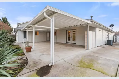 802 Brandon Street, Central Point, OR 97502 - Photo 27