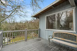 262 Lathrop Ln, Grants Pass, OR 97526 - Photo 21