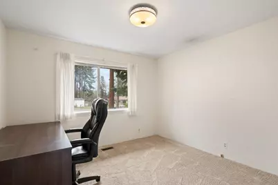 262 Lathrop Lane, Grants Pass, OR 97526 - Photo 17