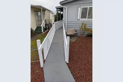 113 Briarwood Way, Grants Pass, OR 97526 - Photo 5