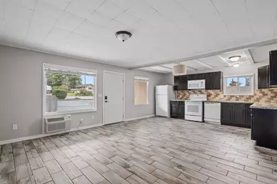 1480 Rogue River Highway, Grants Pass, OR 97527 - Photo 11