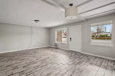 1480 Rogue River Highway, Grants Pass, OR 97527 - Photo 15