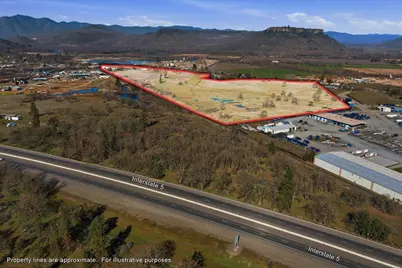 7505 Blackwell Road, Central Point, OR 97502 - Photo 5