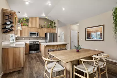 301 SE Springer Court, Bend, OR 97702 - Photo 7