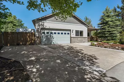 301 SE Springer Court, Bend, OR 97702 - Photo 37