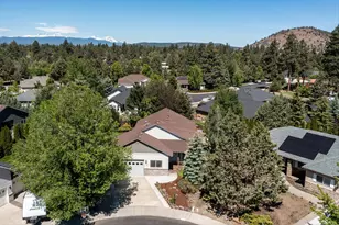 301 SE Springer Ct, Bend, OR 97702 - Photo 39