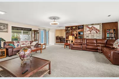 1654 Thomas Road, Medford, OR 97501 - Photo 9