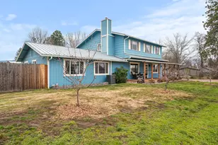 1654 Thomas Rd, Medford, OR 97501 - Photo 43