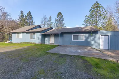 5001 Azalea Drive, Grants Pass, OR 97526 - Photo 3