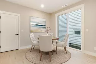 3863 NE Petrosa Ave, Bend, OR 97701 - Photo 3