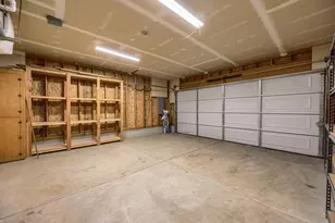 6937 Lakeview Dr, Central Point, OR 97502 - Photo 25