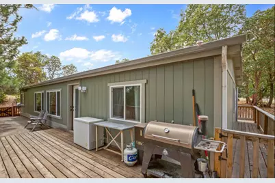 300 Arrowhead Pass, Jacksonville, OR 97530 - Photo 15