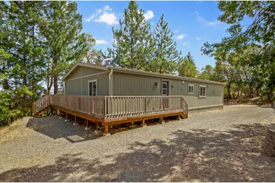 300 Arrowhead Pass, Jacksonville, OR 97530 - Photo 1