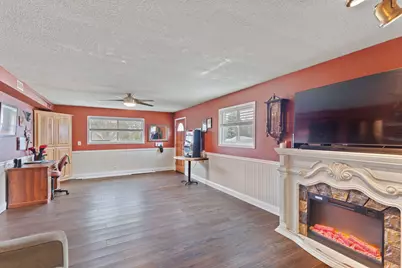 58 SW Western Avenue, Grants Pass, OR 97526 - Photo 25