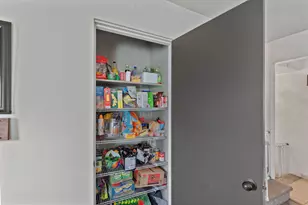 58 SW Western Ave, Grants Pass, OR 97526 - Photo 11