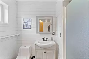 58 SW Western Ave, Grants Pass, OR 97526 - Photo 23