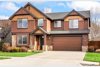 388 NW 29th Street, Redmond, OR 97756 - Photo 1