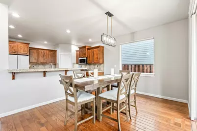 388 NW 29th Street, Redmond, OR 97756 - Photo 11