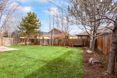 388 NW 29th Street, Redmond, OR 97756 - Photo 35