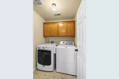 1601 Inverness Drive, Medford, OR 97504 - Photo 11