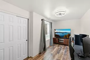 1601 Inverness Dr, Medford, OR 97504 - Photo 15