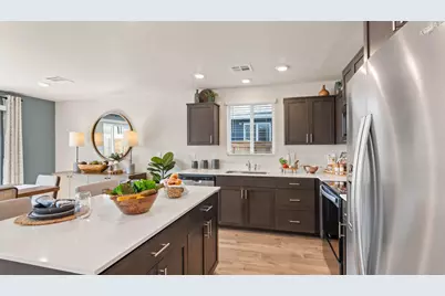 2585 Steadman Avenue, Medford, OR 97501 - Photo 9