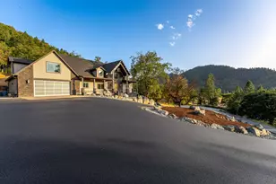 182 Wards Creek Rd, Rogue River, OR 97537 - Photo 73