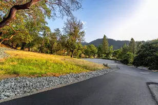 182 Wards Creek Rd, Rogue River, OR 97537 - Photo 67