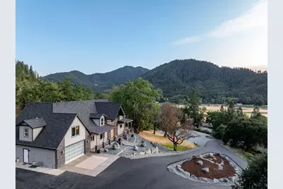 182 Wards Creek Road, Rogue River, OR 97537 - Photo 3