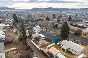 810 NE Clifton Ave, Prineville, OR 97754 - Photo 37